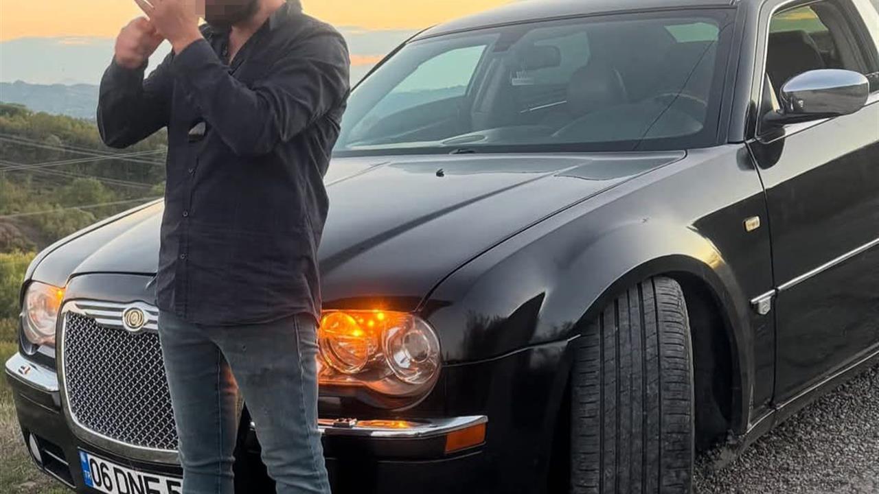 Bartın'da Kırmızı Işıkta Kaza: Sürücü Hastanede Bulundu