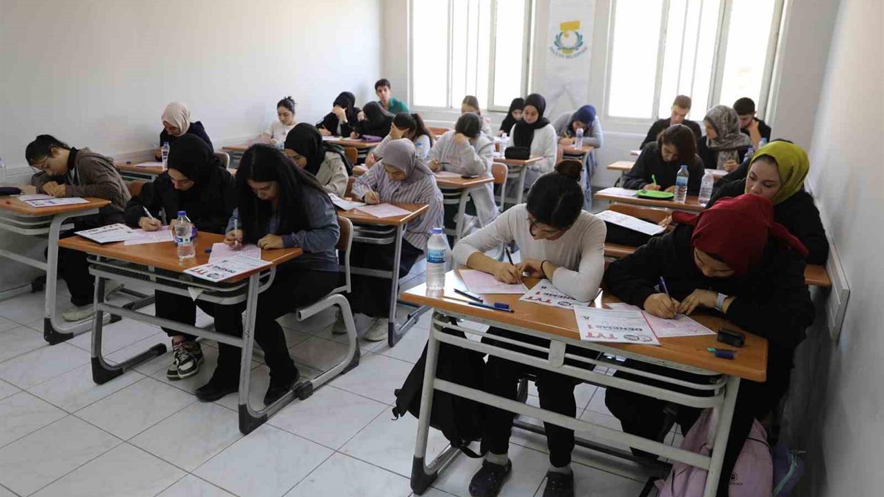 Haliliye'de Öğrencilere Deneme Sınavı İmkanı Sunuldu