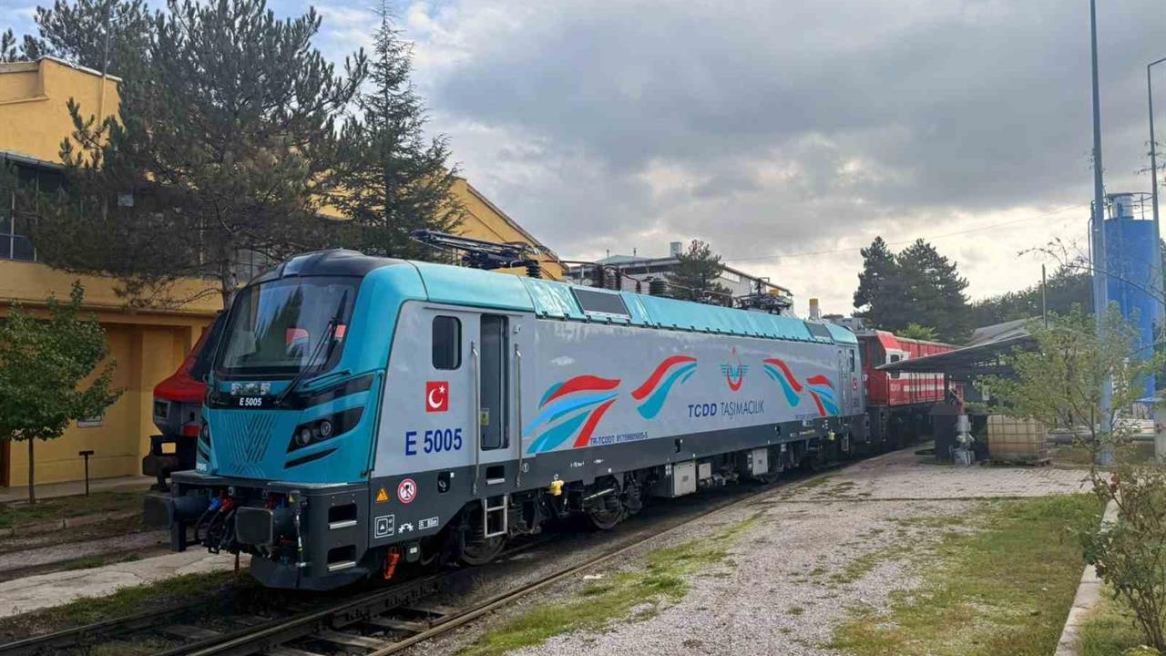 Kütahya'da Yerli Lokomotif: Demiryolu Bağımsızlığına Adım