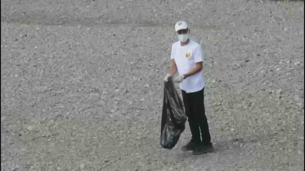 Kulp'ta Öğrenciler Çöp Topladı: 'Kulp Benim Evim' Projesi