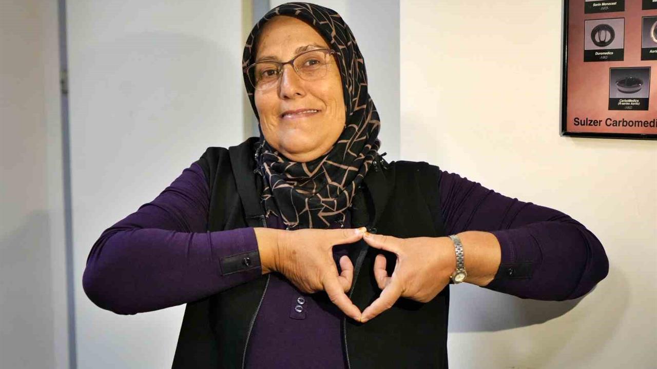 Antalya'da Kalp Nakli: Torunlarına Bakan Yaşlı Kadın