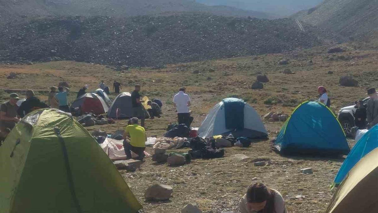 Erciyes Dağı'nda 84 Dağcı Cumhuriyet İçin Tırmanacak