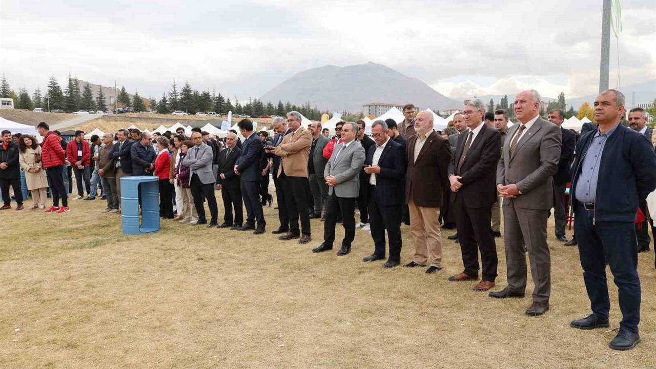 Erciyes Üniversitesi'nde Spor Dostu Etkinlikler Başladı