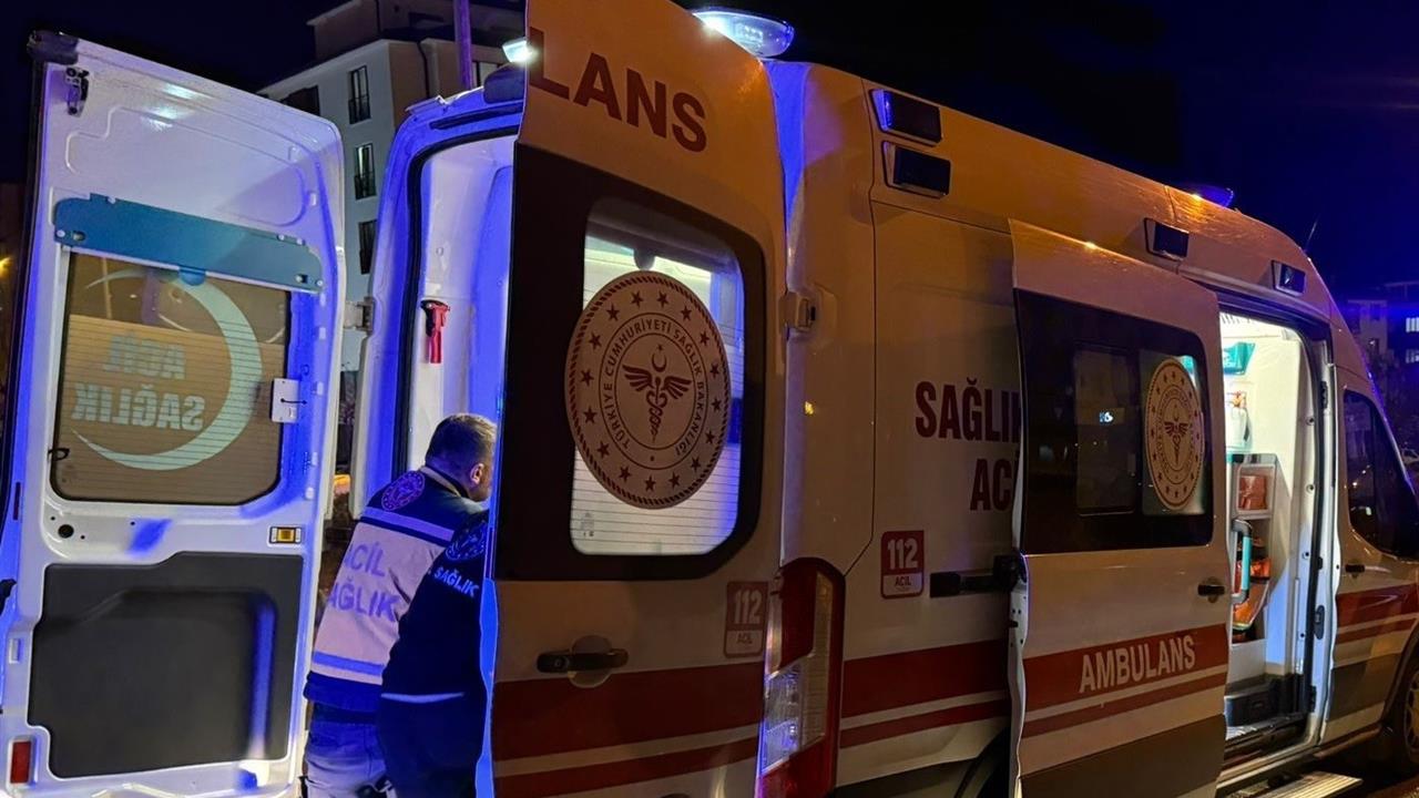 Bilecik'te ATV Yayalara Çarptı: 2 Yaralı