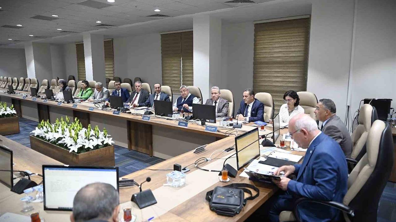 Uşak Üniversitesi'nde Danışma Kurulu Toplantısı Gerçekleşti