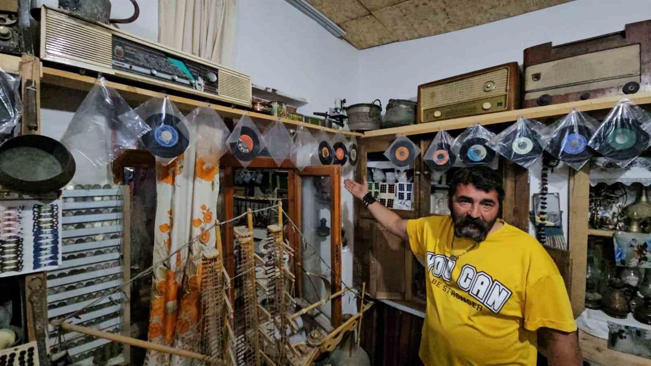 Malatya'da Geçmişin İzleri: Antika Koleksiyonu 25 Yılda Oluştu