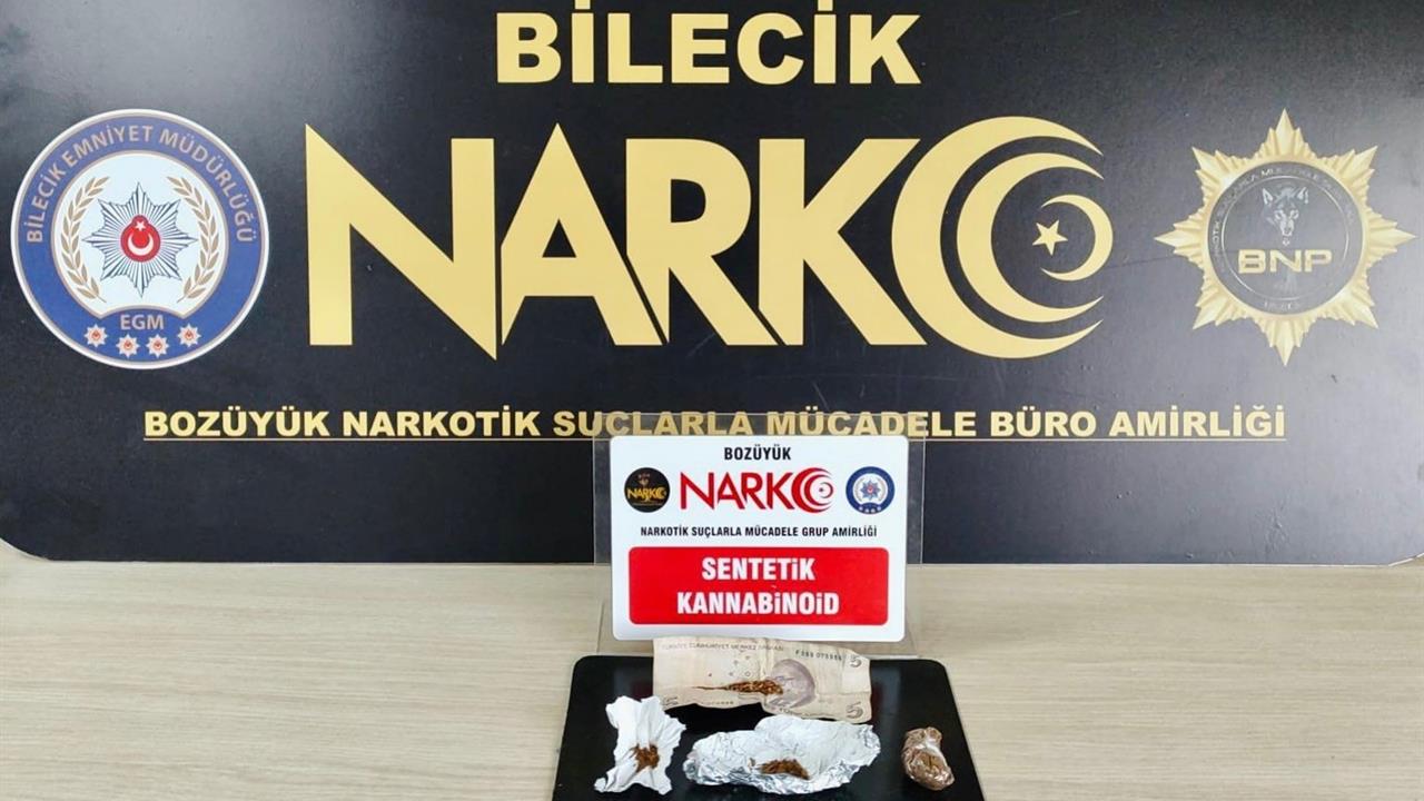 Bilecik'te Uyuşturucu Operasyonu: 2 Gözaltı