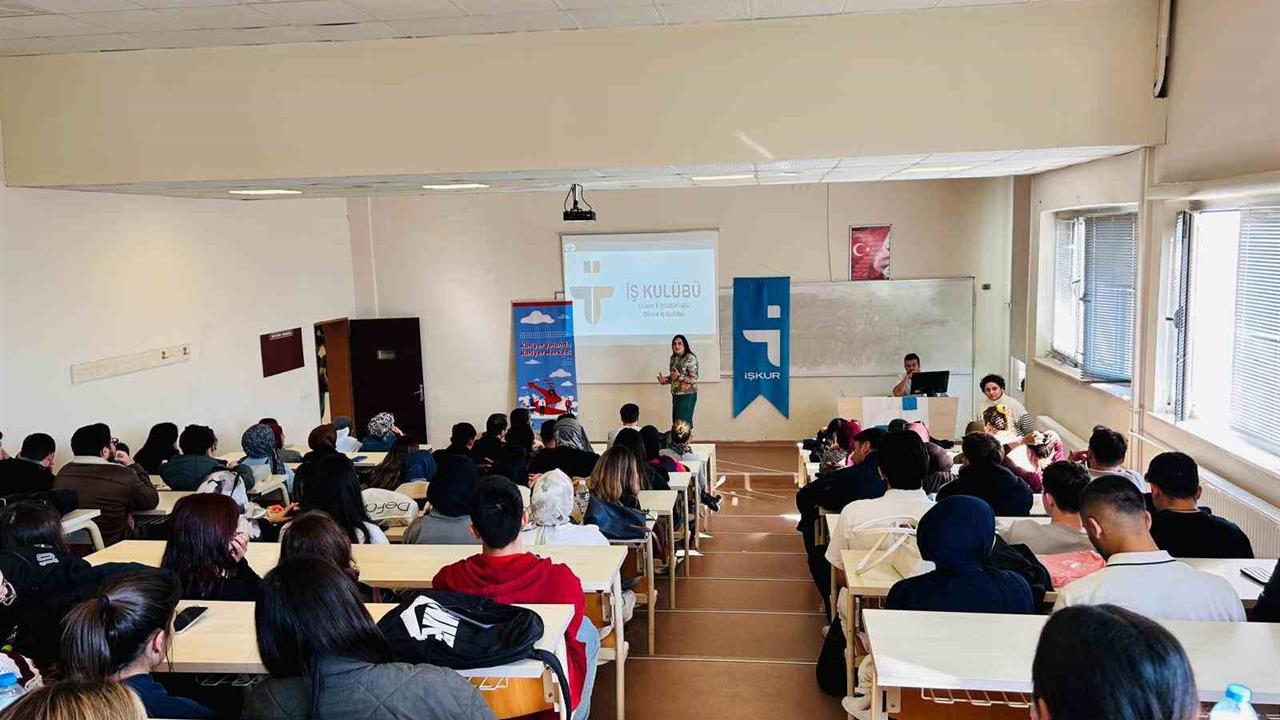 Düzce'de İletişimin Önemi Vurgulandı