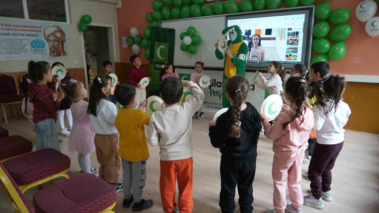 Niğde'de Ailelerle Teknolojiye Veda Projesi Başlatıldı