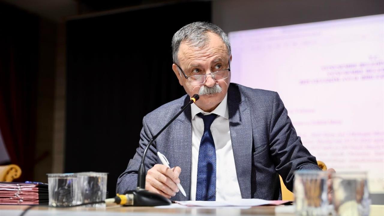 Yunusemre'de 3,2 Milyar TL Bütçe Görüşüldü