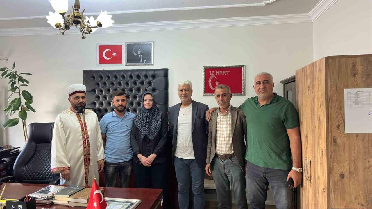 Mardin’de İhtida Töreni: Kuzey İrlandalı Shaun-lee Melek Oldu