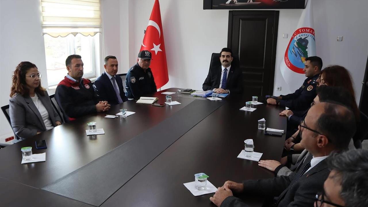 Tomarza Kaymakamı Selim Eser Görevine Başladı