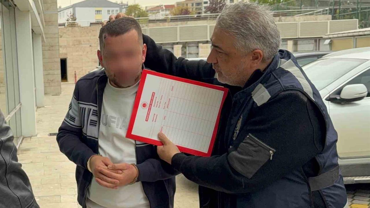 Samsun'da Adliyede Arbede: Bir Kişi Tutuklandı