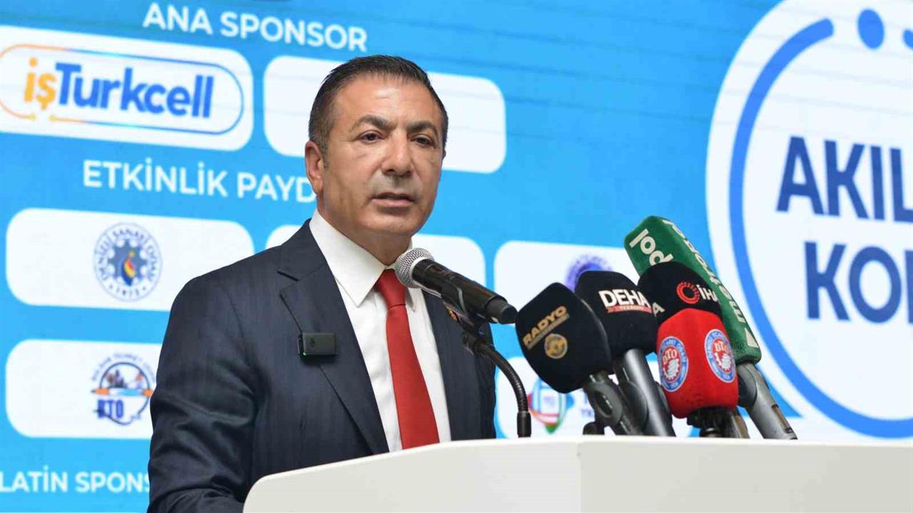 Denizli’de Dijital Dönüşüm Vurgusu: İşletmeler İçin Zorunluluk