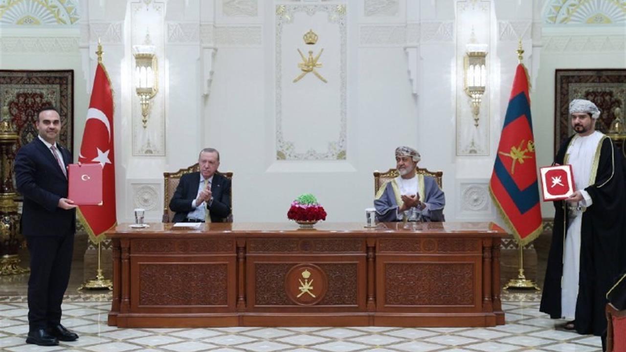 Sanayi ve Teknoloji Bakanı Kacır, Umman'da Görüşme Yaptı