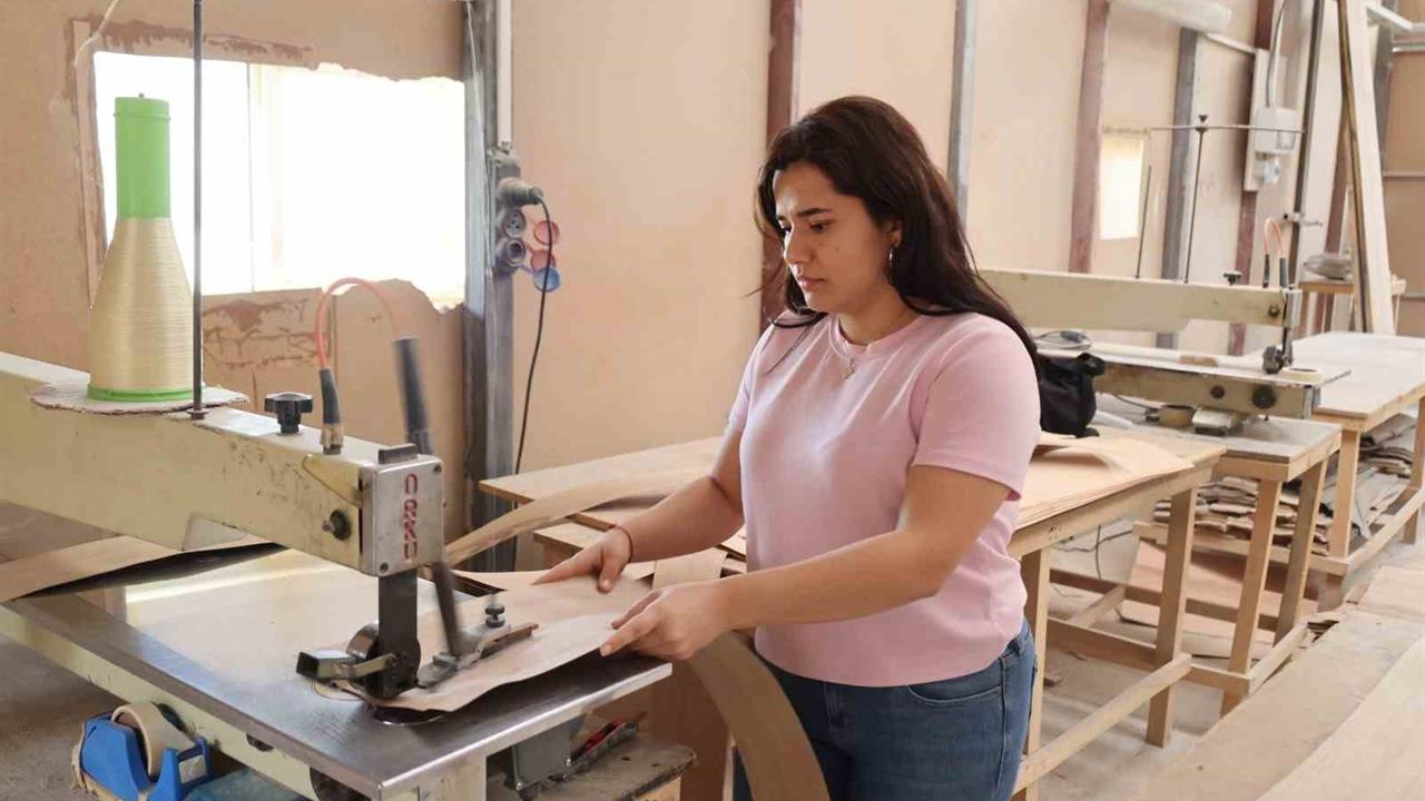 Hatay'da Geleceğin Mobilyacıları Yetişiyor