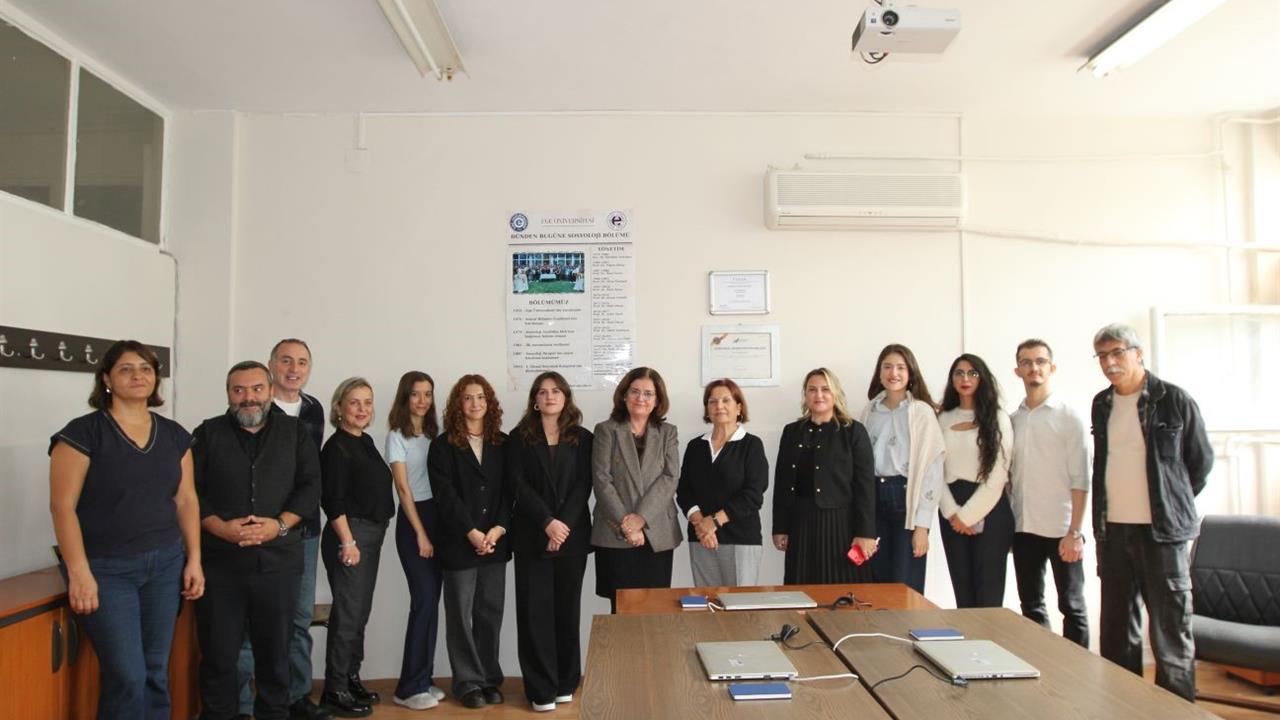 Ege Üniversitesi'nde Sosyoloji Laboratuvarı Açıldı