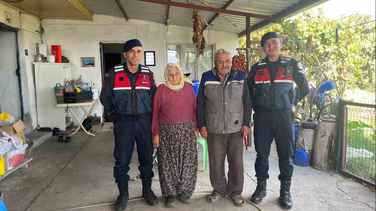 Aydın'da Jandarmadan Vefa Ziyareti: Gaziler ve Şehit Aileleri Unutulmadı