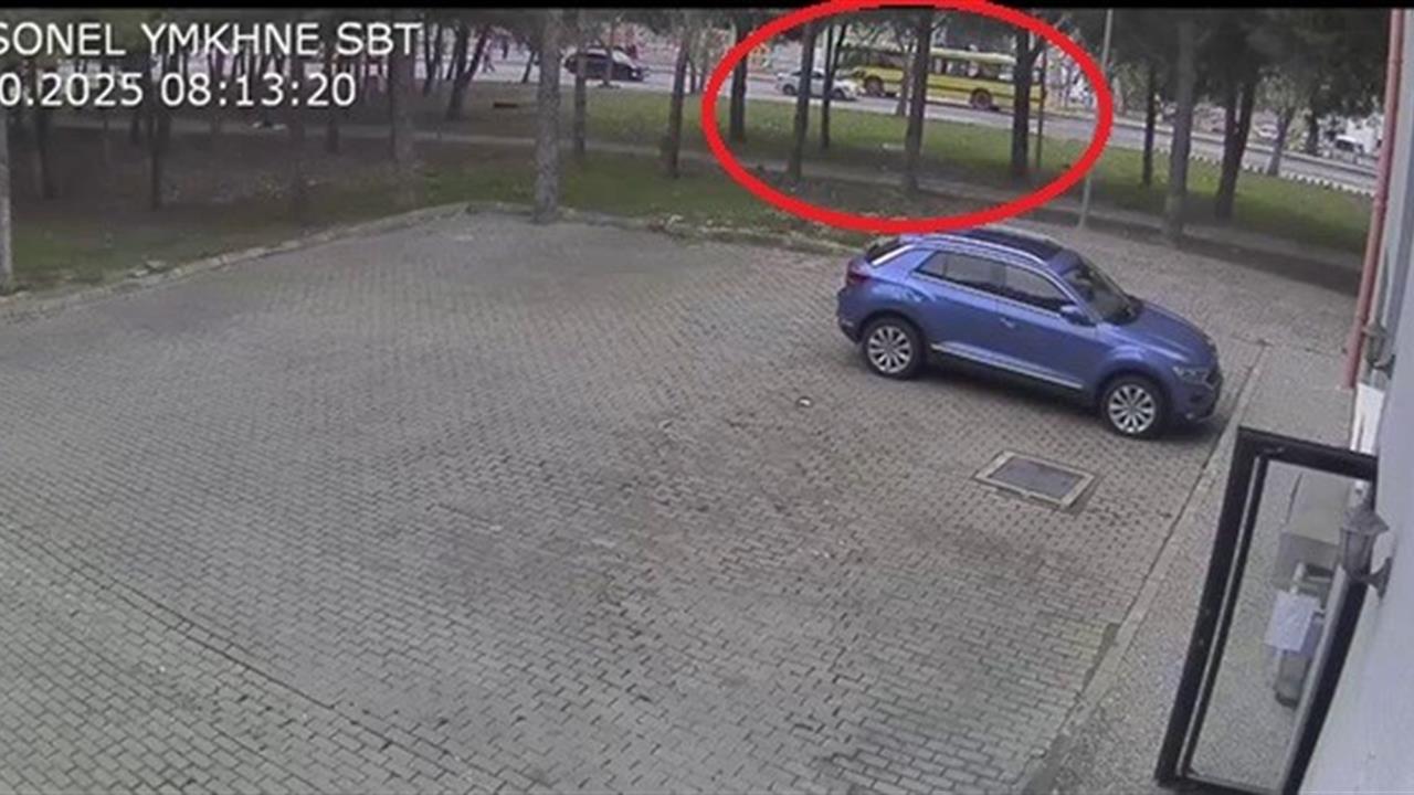 Bursa'da Kampüs İçinde Feci Kaza: Kadına Otobüs Çarptı