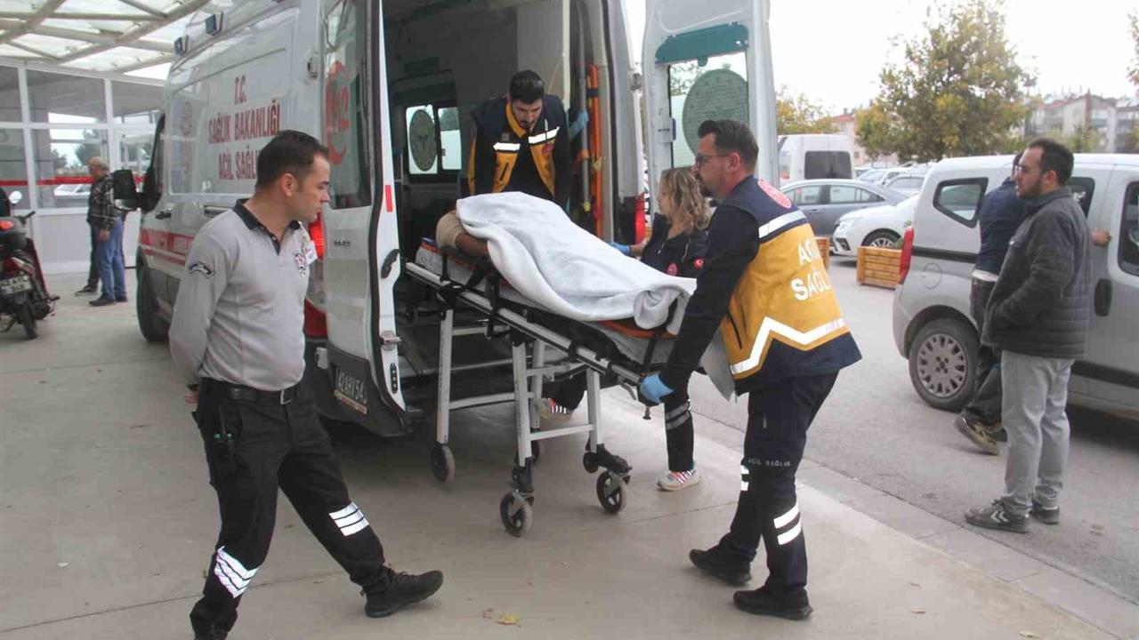 Beyşehir'de İnşaattan Düşen İşçi Hastaneye Kaldırıldı