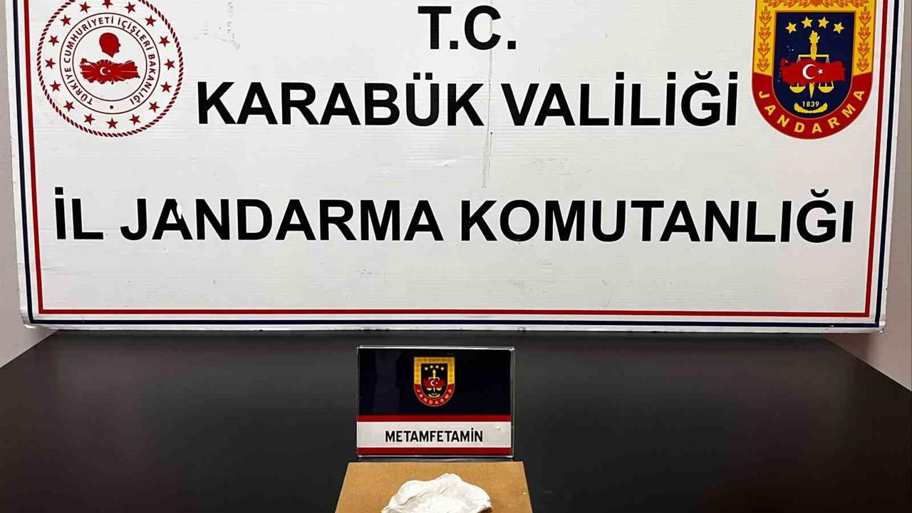 Karabük'te Uyuşturucu Operasyonunda 3 Gözaltı