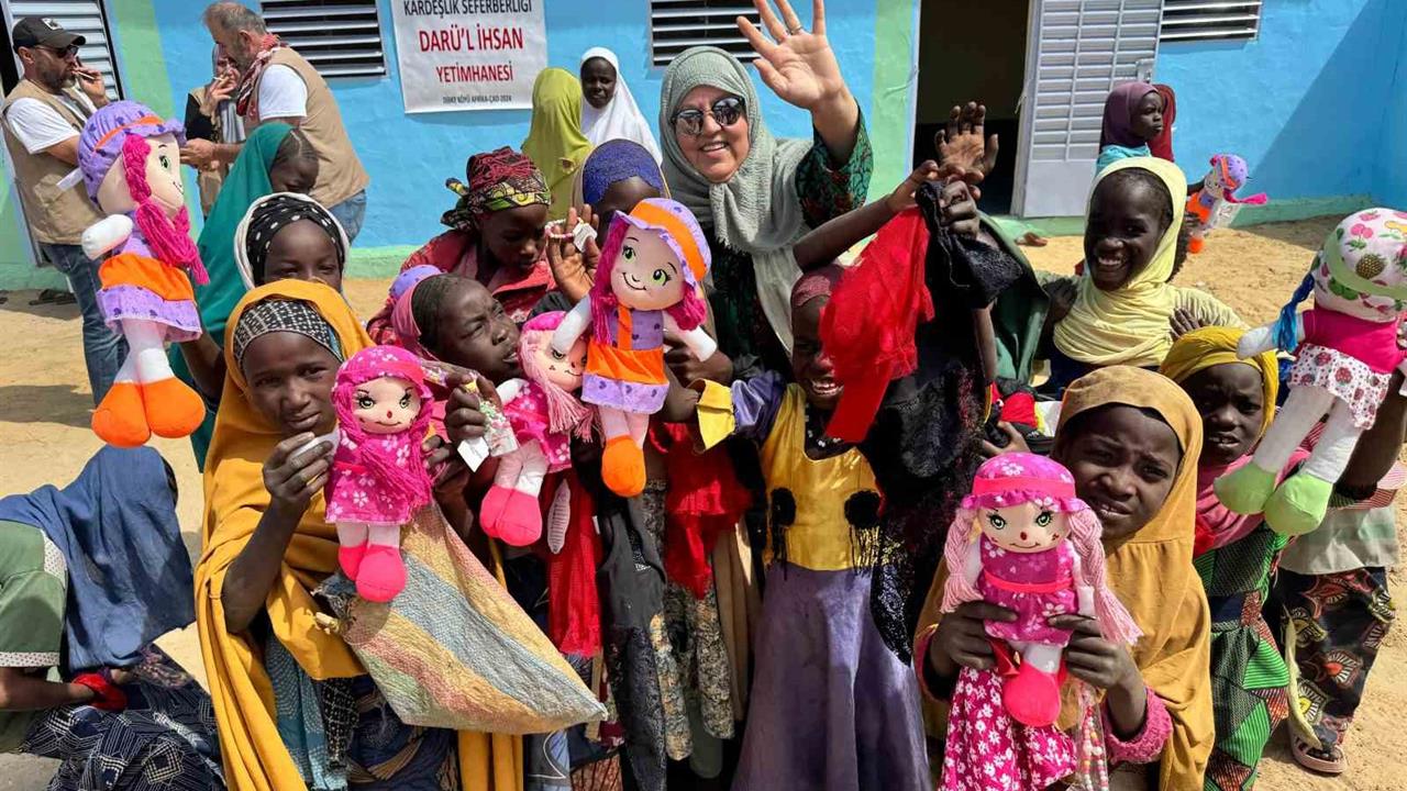 Türkiye’den Afrika’ya Giden Oyuncaklarla Çocuklar Sevinecek