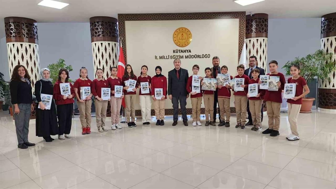 Kütahya'da Öğrencilerden Kültürel Proje: "Kütahya’nın Ruhunu Hisset"