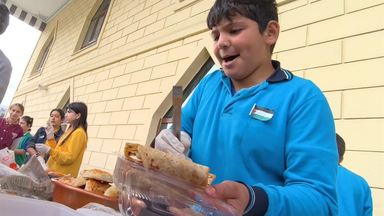 Erzurum'da Öğrencilerden Gazze'ye Destek Etkinliği