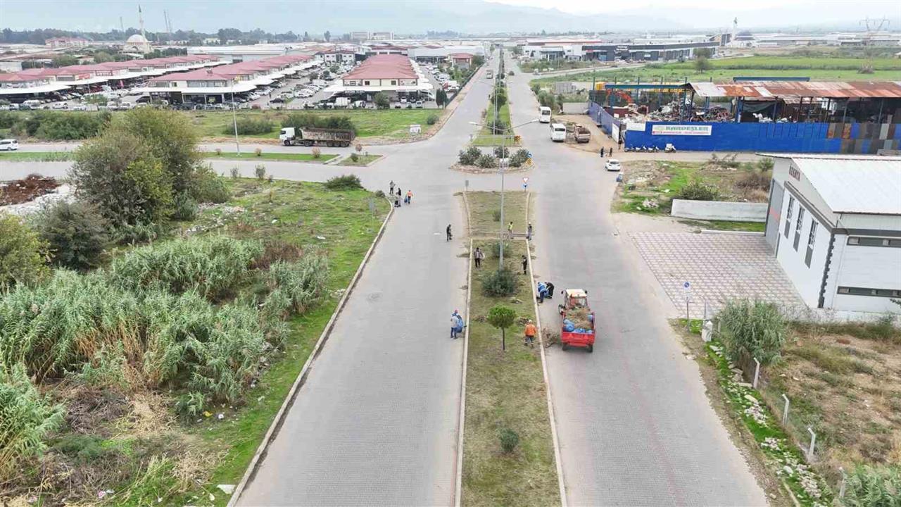 Nazilli'de Organize Sanayi'de Temizlik Çalışmaları Başladı