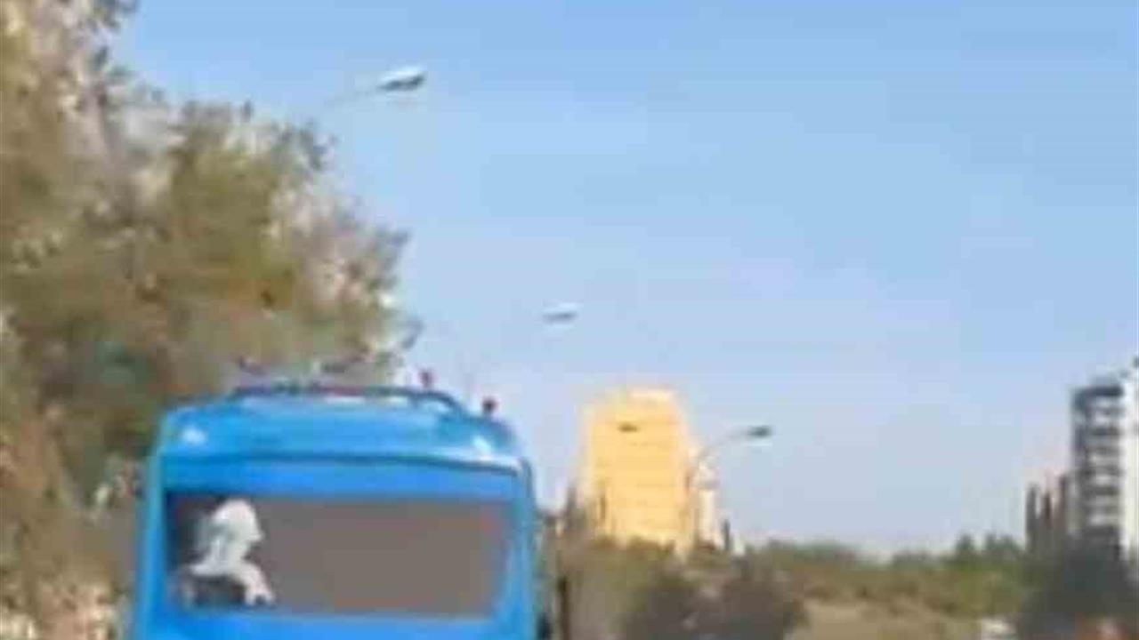 Adana'da Otobüsten Sarkarak Yolculuk Yaptılar