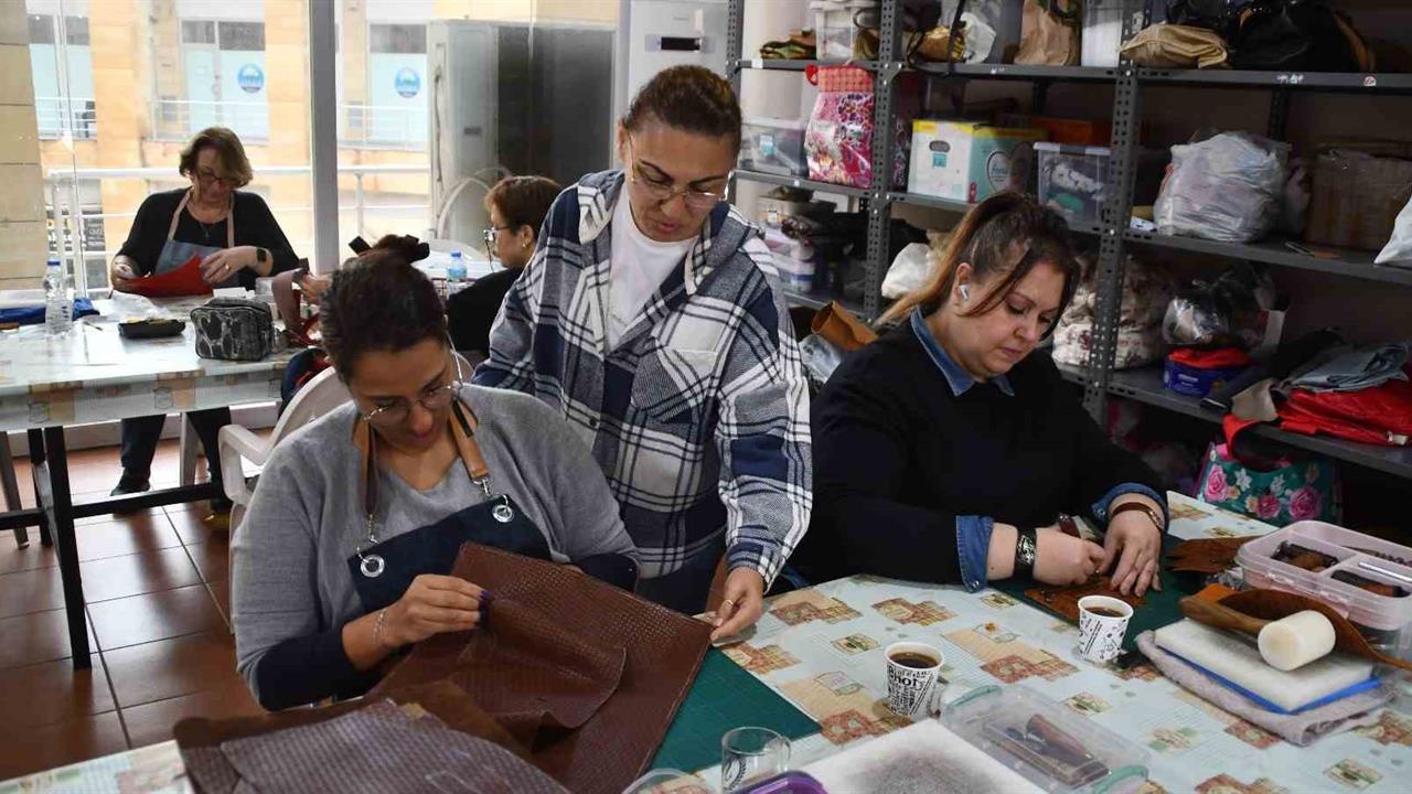 Söke'de Yetişkin Kursları 1.850 Katılımcıyla Başladı