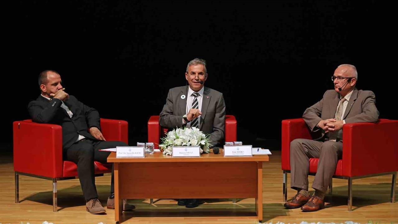 Mustafa Yalçın'ı Klonlayıp İzmir'e Götürmek İstiyorum