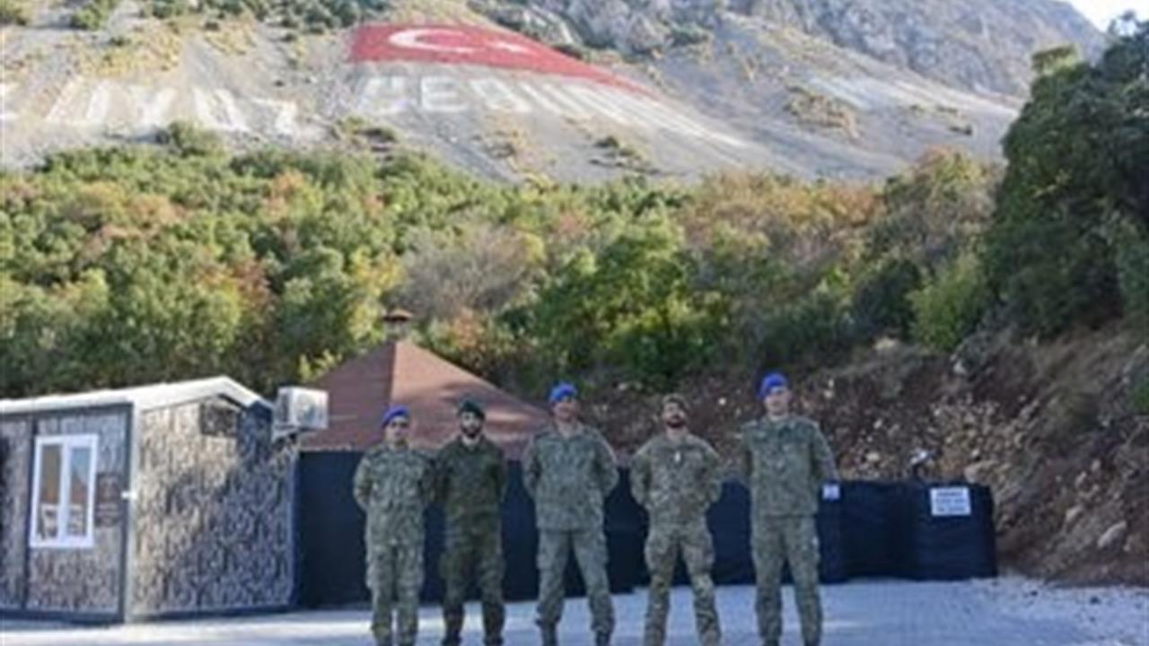 İspanyol Askeri Heyet, Komando Okulu'nu Ziyaret Etti