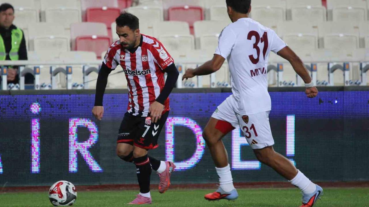 Sivasspor ve Hatayspor Berabere Kaldı: 1-1