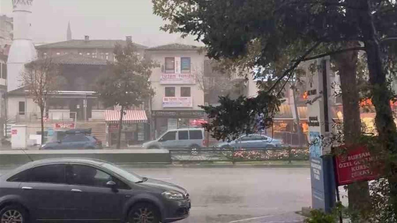 Bursa'da Hasretle Beklenen Yağmur Geldi