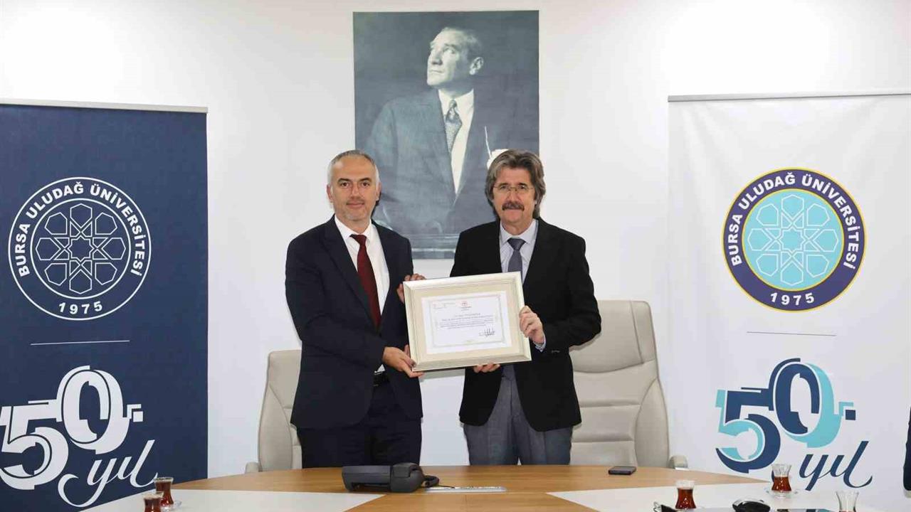 Bursa'da Uludağ Üniversitesi’ne Sertifika Verildi