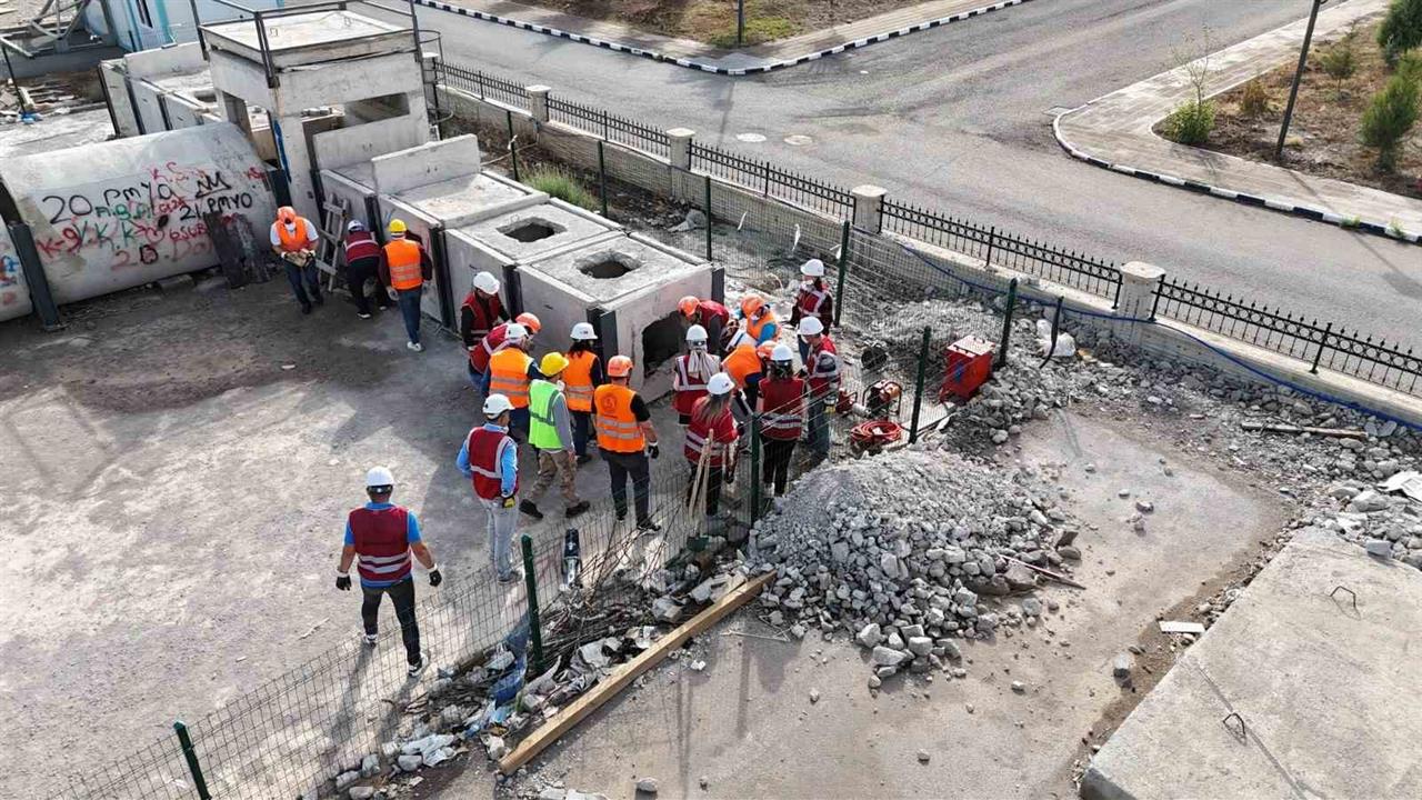 Kahramanmaraş'ta Öğretmenlere Arama Kurtarma Eğitimi Verildi