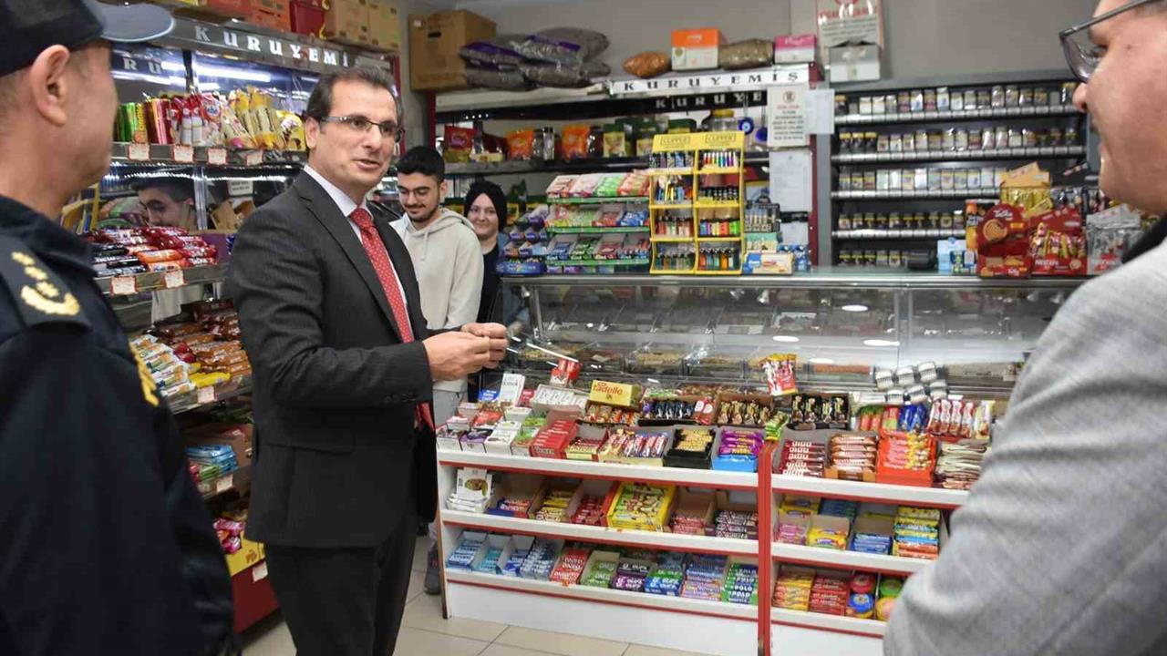 Salihli'de Kaymakam Güldoğan Esnafa Ziyaret Gerçekleştirdi