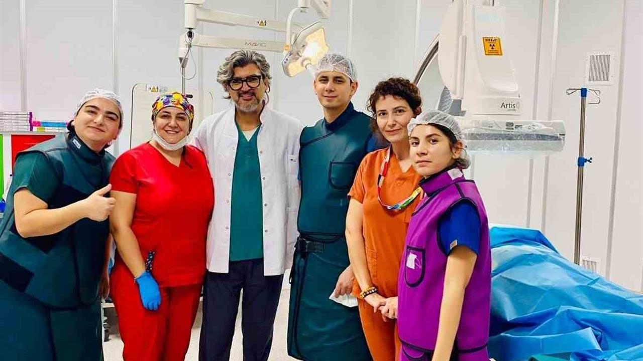 Bodrum Devlet Hastanesi'nde Kalp Pili Uygulaması Başladı