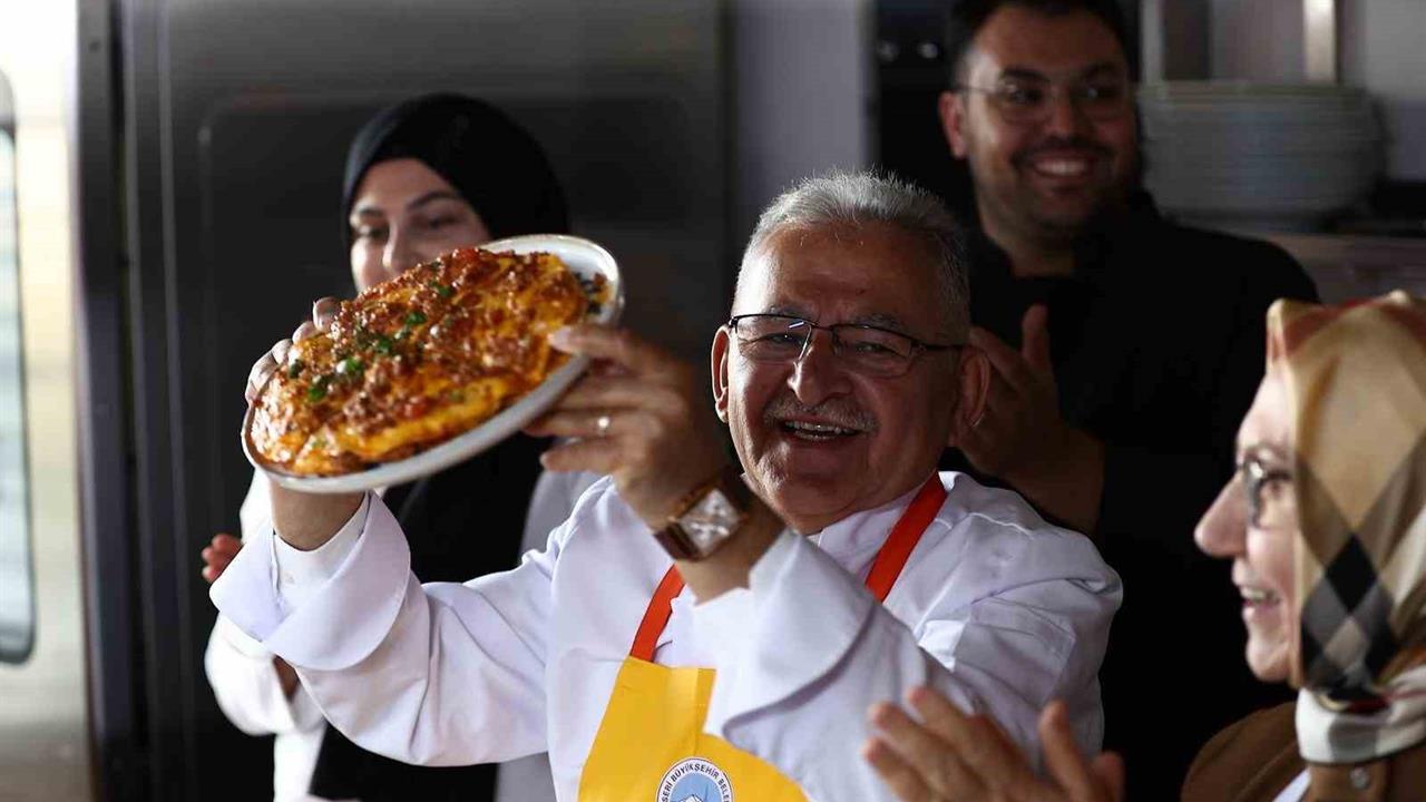 Başkan Büyükkılıç, Şeflerle Kayseri Yağlaması Hazırladı