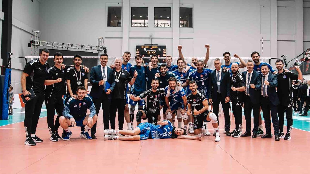İstanbul'da Voleybol Heyecanı: Alanya Belediyespor - Halkbank Maçı