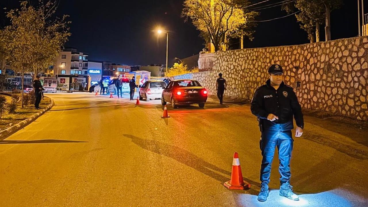 Adıyaman'da Huzur Uygulaması: 4 Şahıs Yakalandı
