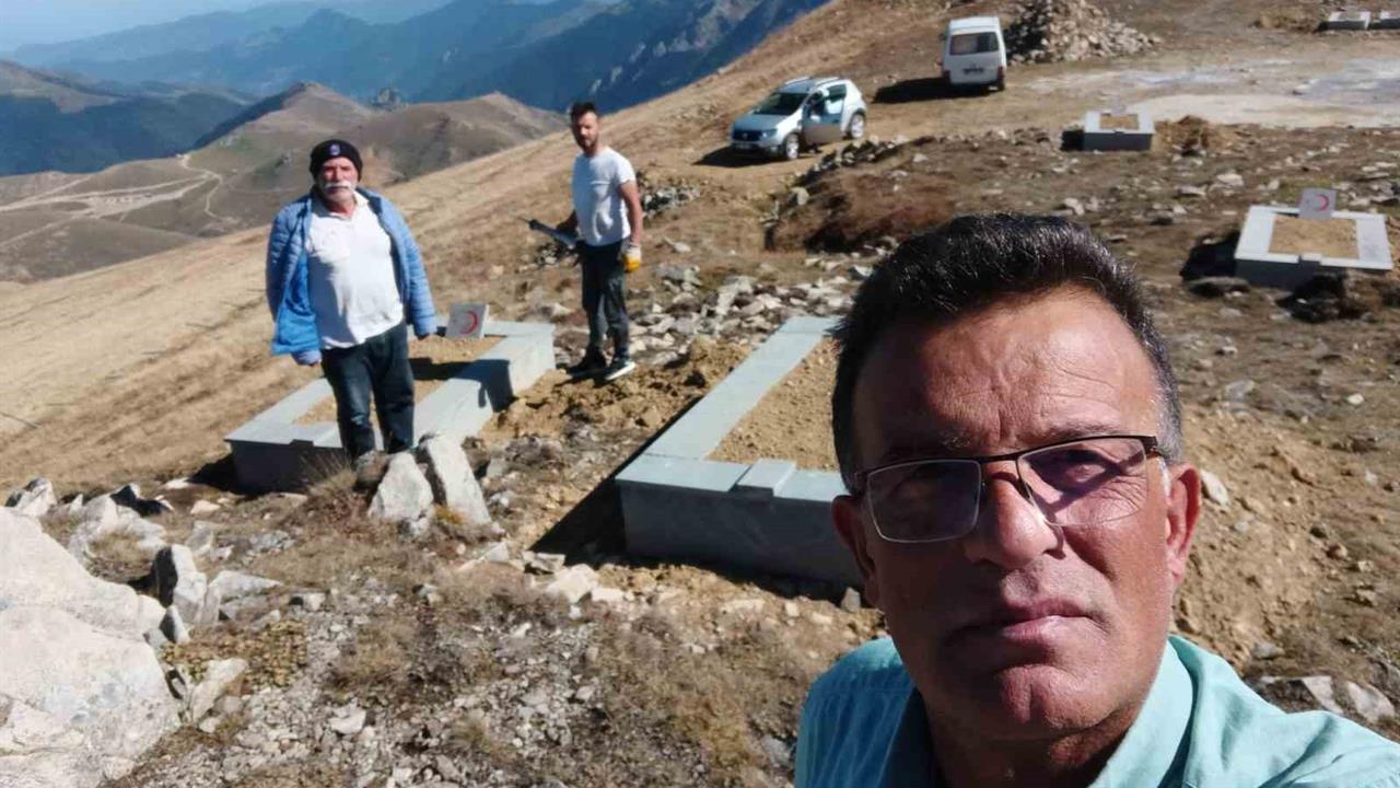 Trabzon'da Şehitlik İçin Birlikte Çalışıyorlar