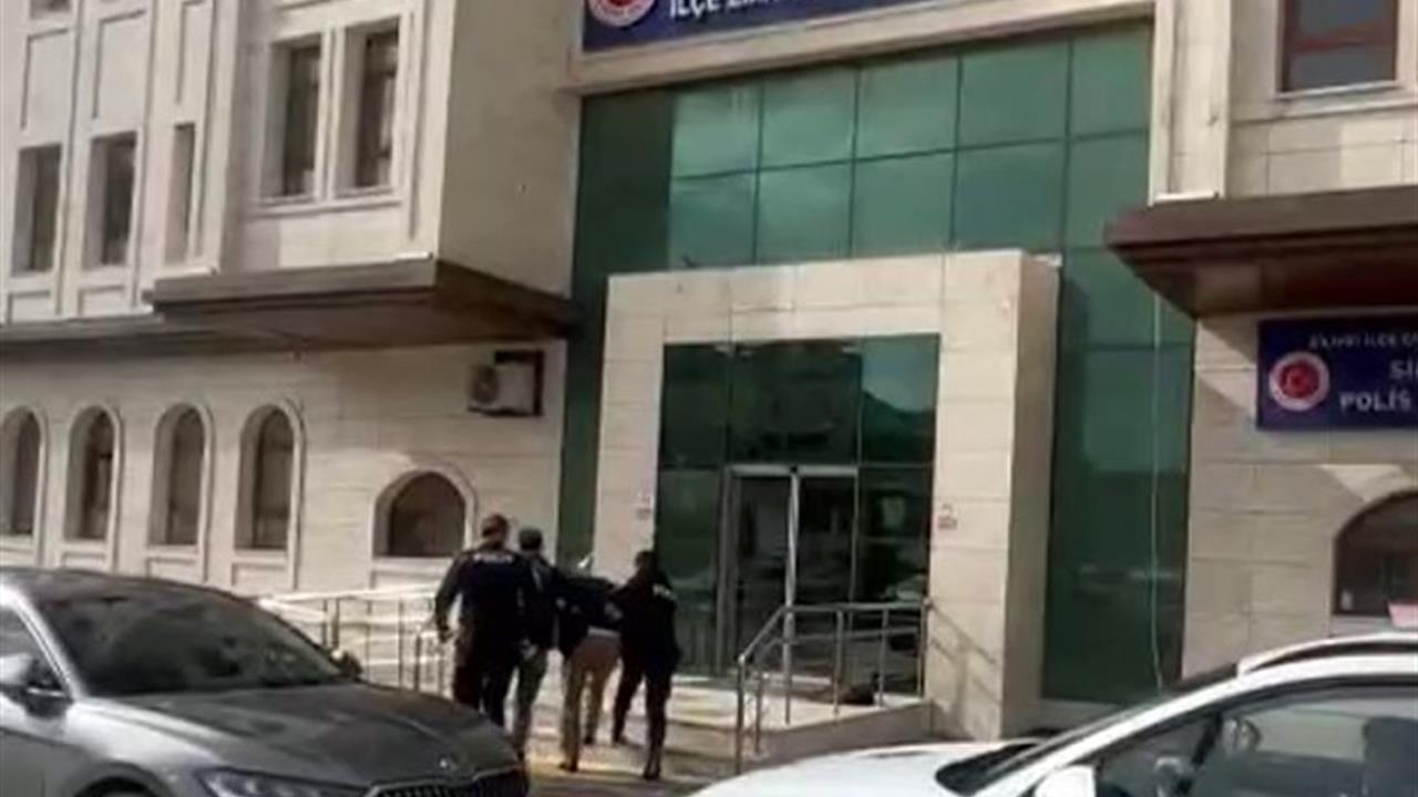 Silivri'de Eski Sevgilisine 15 El Ateş Eden Zanlı Yakalandı