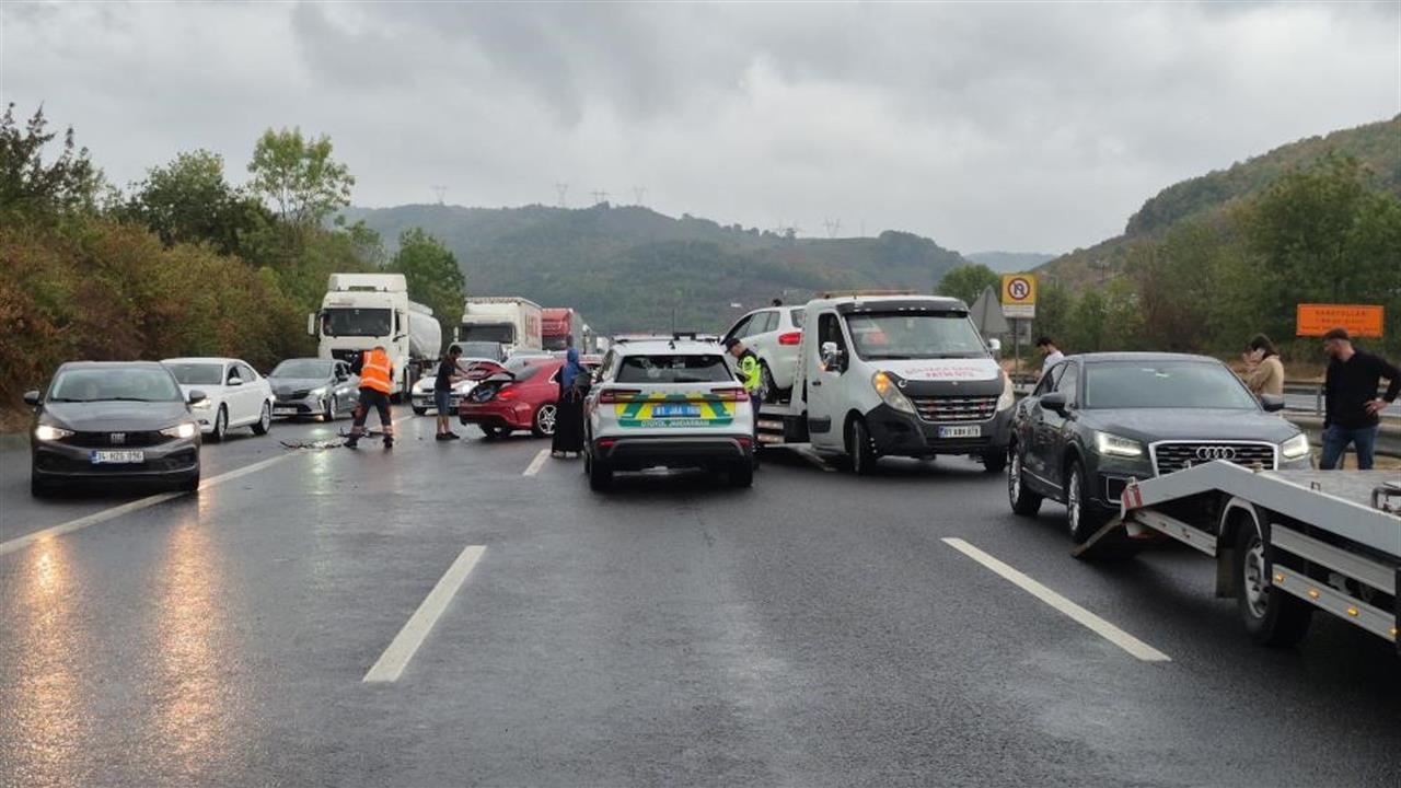 Düzce'de 2025'te 2 Bin 16 Trafik Kazası Gerçekleşti