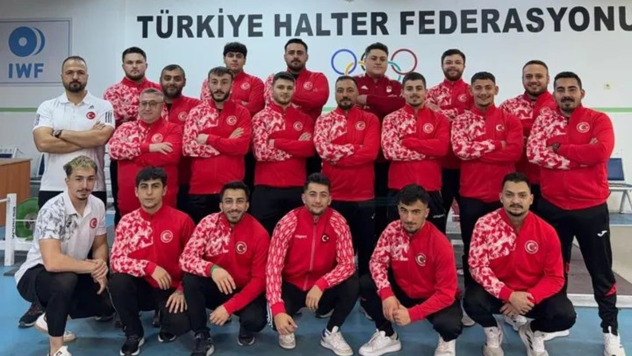 Milliler Arnavutluk Yolcusu