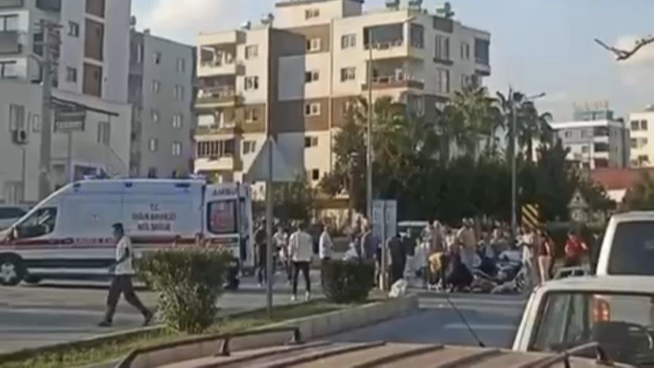 Mersin Mezitli'de Motorsiklet Kazası 1 Yaralı