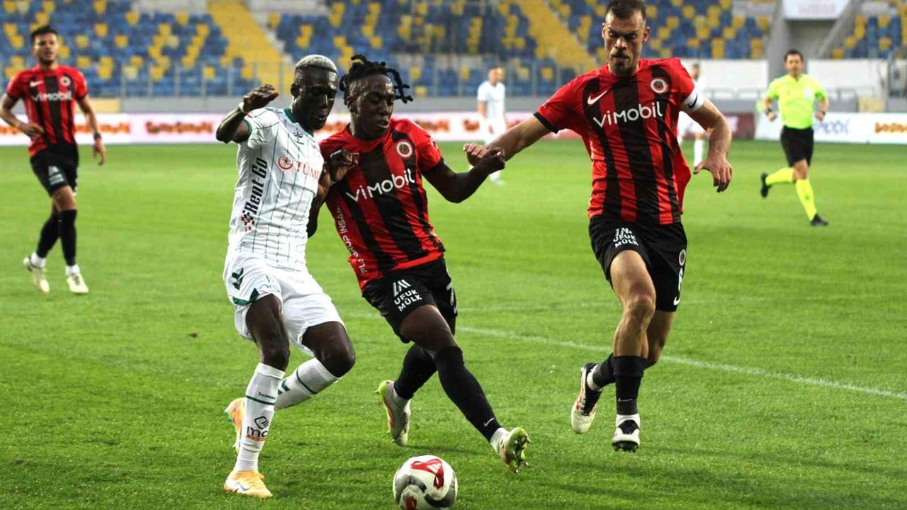 Ankara'da Trendyol Süper Lig Maçında Eşitlik: 1-1