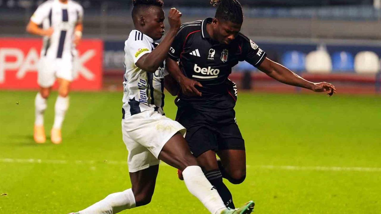 İstanbul'da Kasımpaşa ile Beşiktaş 1-1 Berabere Kaldı