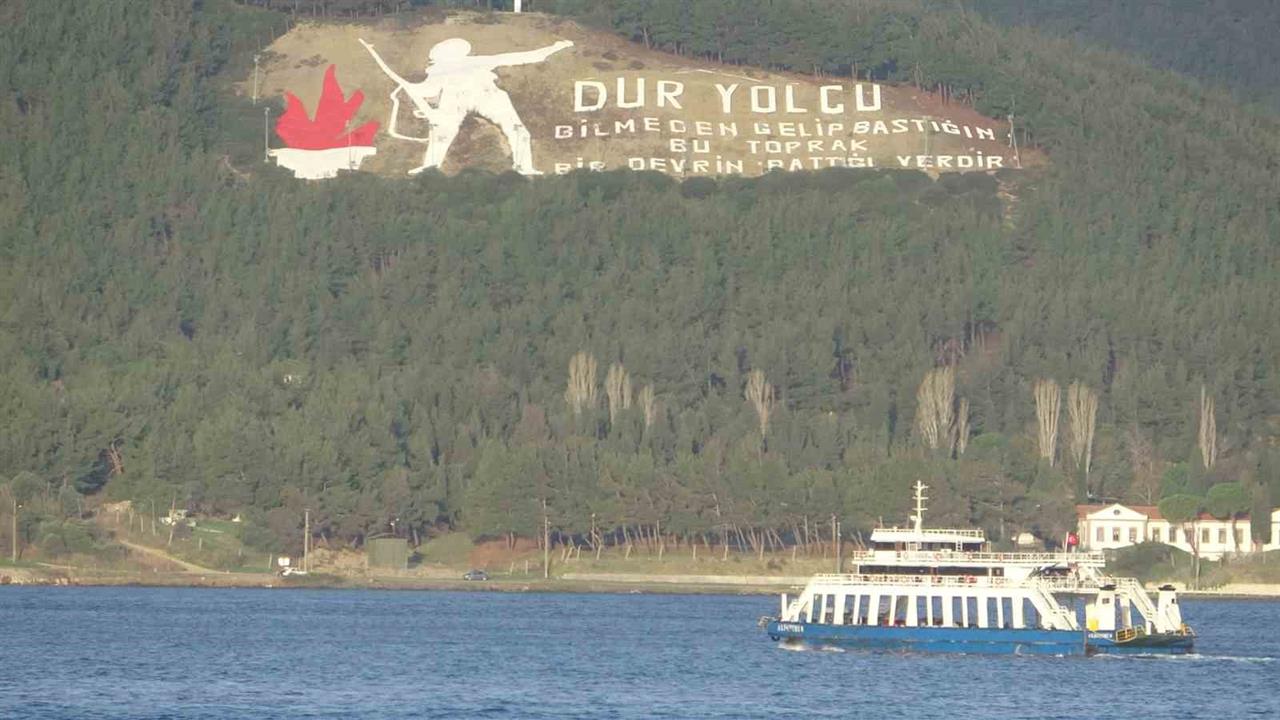 Bozcaada ve Gökçeada Feribot Seferleri İptal Edildi